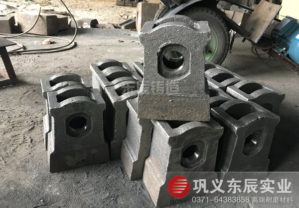 山西客戶定制電廠專用可逆式碎煤機(jī)錘頭錘柄